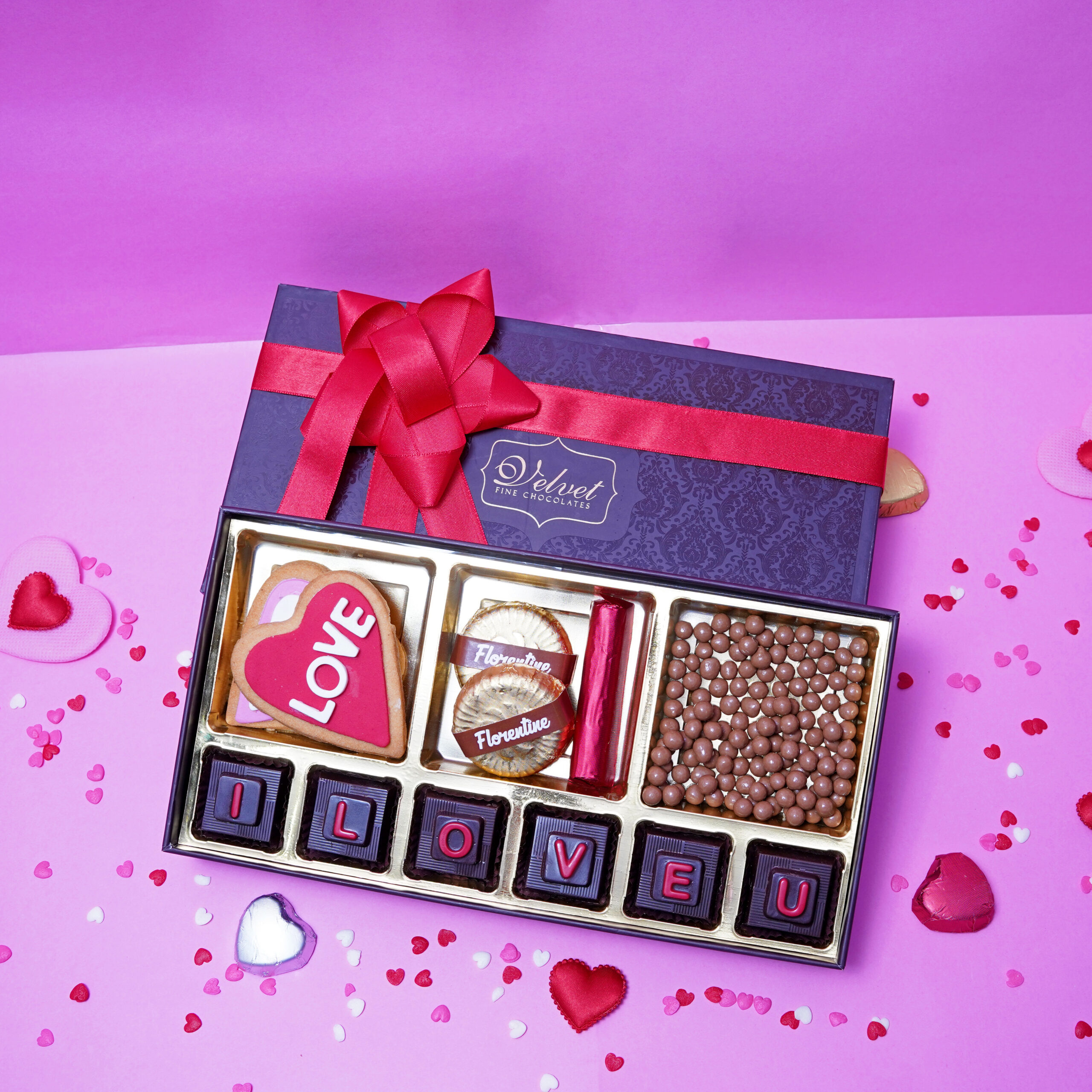 Cute Love Box Valentine's Day Gifts Personalized - Velvet fine chocolates